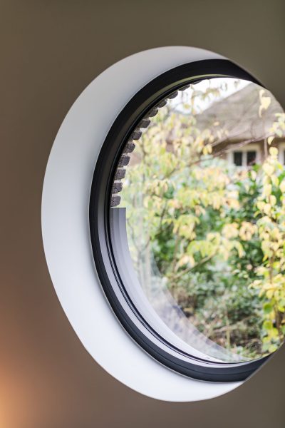 LOW LUCID FACET OS Oud Turnhout 56